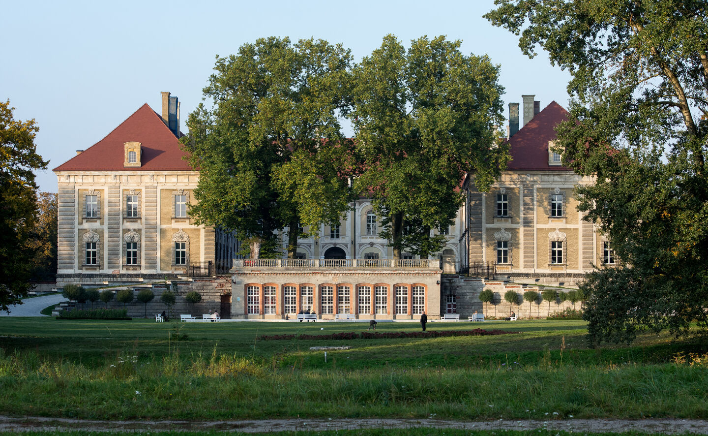 Pałac z Oranżerią, fot: Adam Żyworonek
