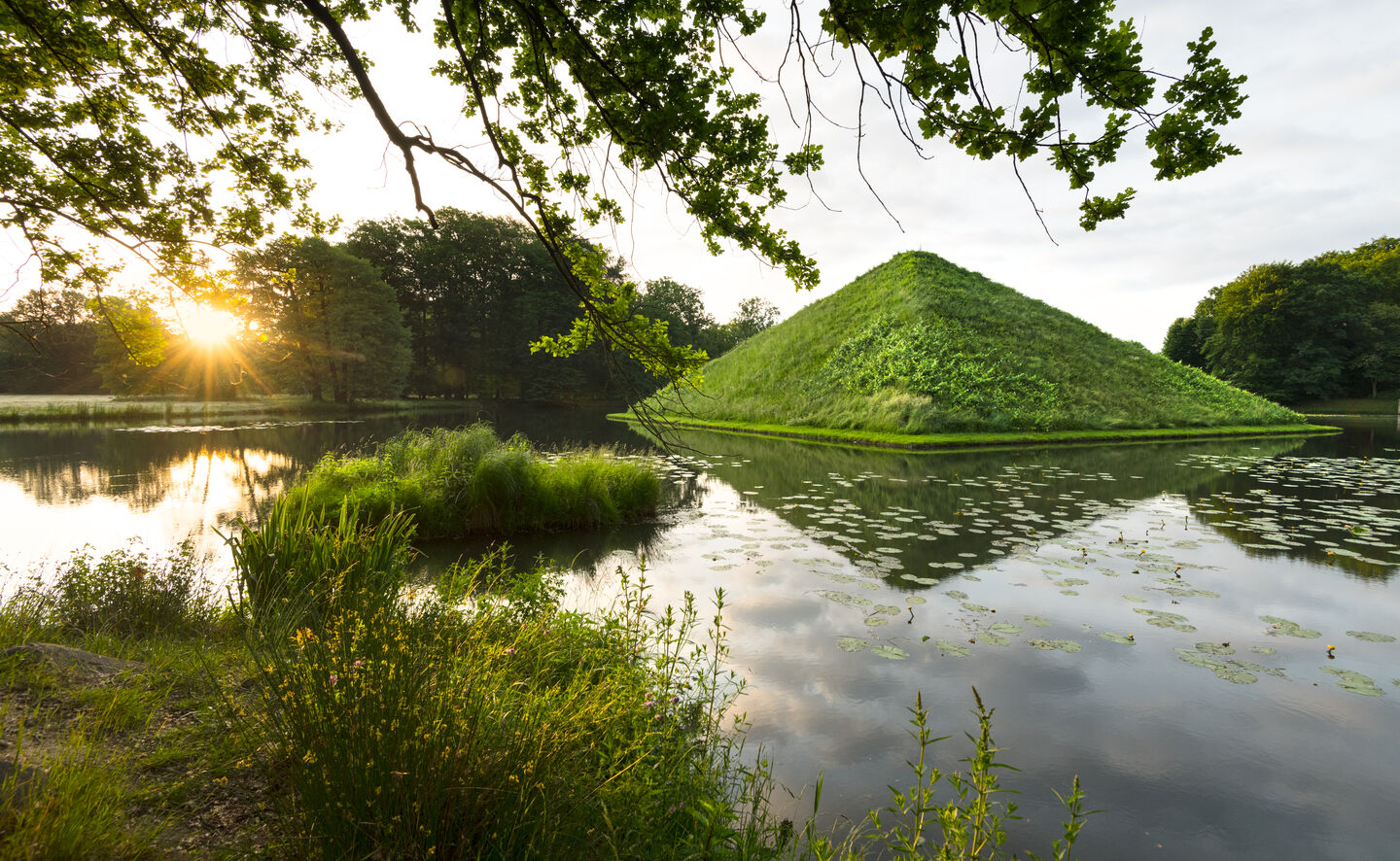 Blick auf Seepyramide, © Leo Seidel